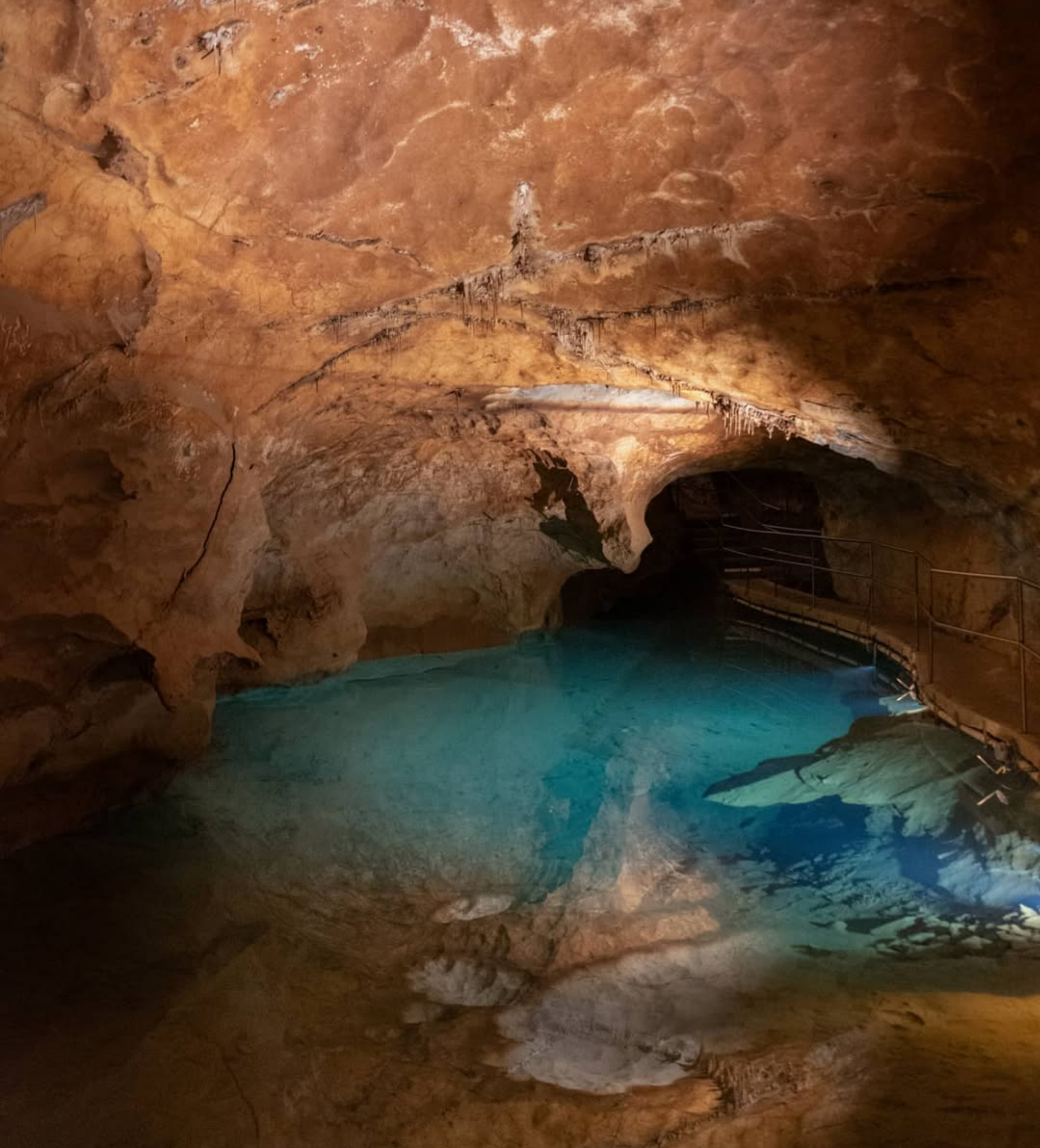 underground rivers, Jenolan Caves